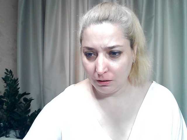 KickaIricka live cam on BongaCams