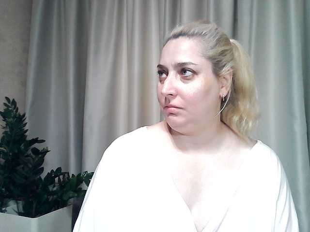 KickaIricka live cam on BongaCams