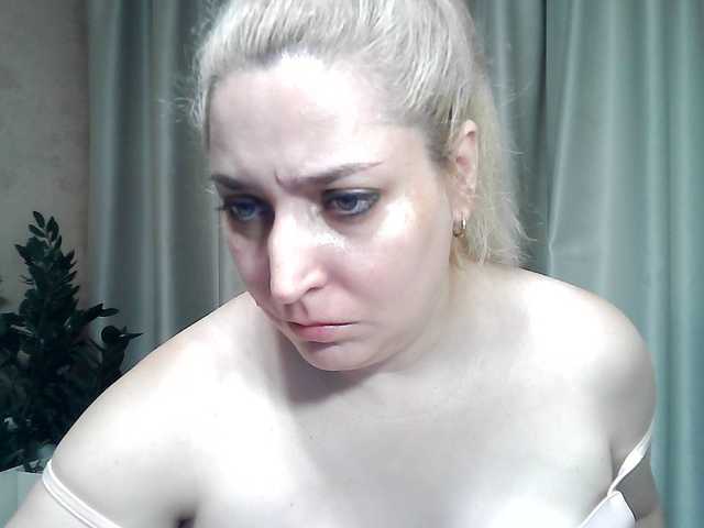 KickaIricka live cam on BongaCams