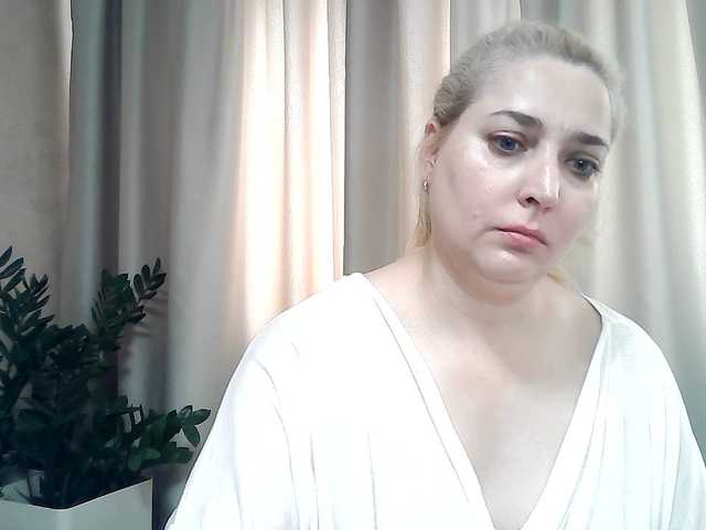 KickaIricka live webcam show