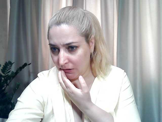 KickaIricka live cam on BongaCams