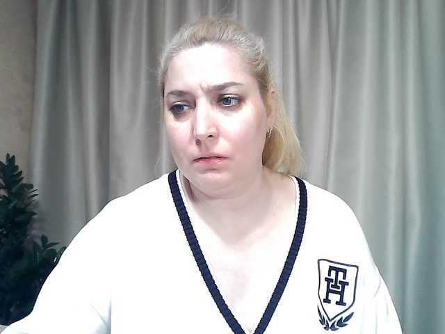 KickaIricka's BongaCams show and profile