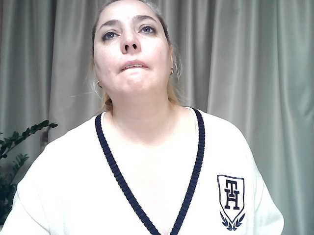 KickaIricka live cam on BongaCams