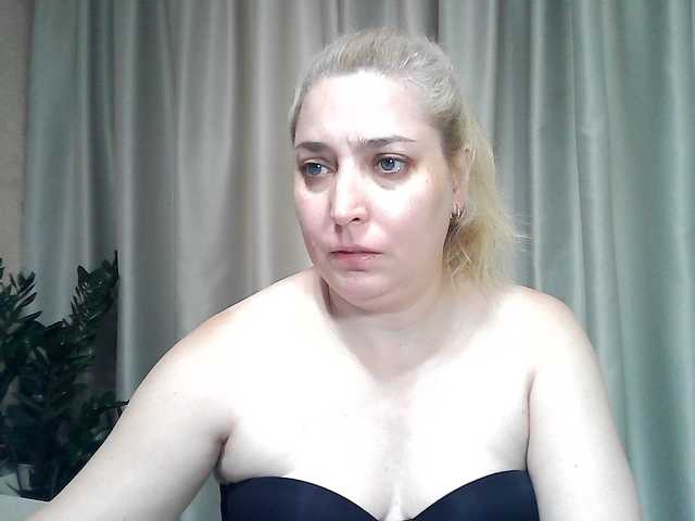 KickaIricka live webcam show