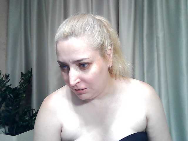 KickaIricka live webcam show