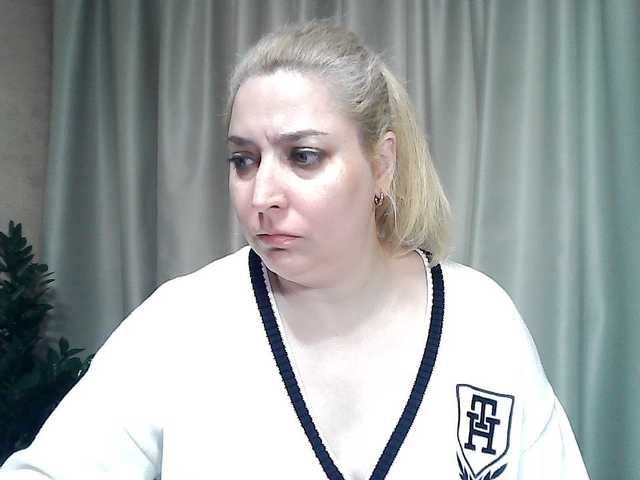 KickaIricka's BongaCams show and profile