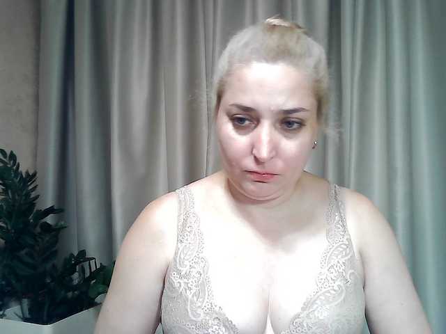 KickaIricka live webcam show