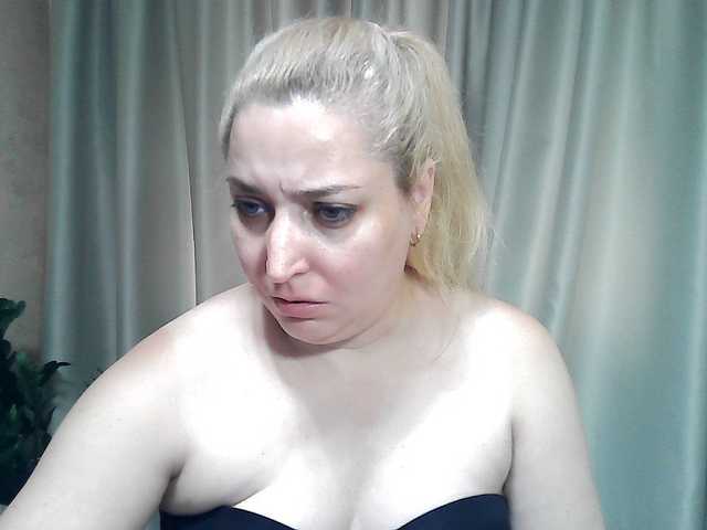 KickaIricka live cam on BongaCams
