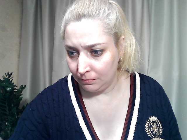 KickaIricka's BongaCams show and profile