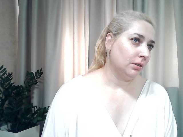 KickaIricka live cam on BongaCams