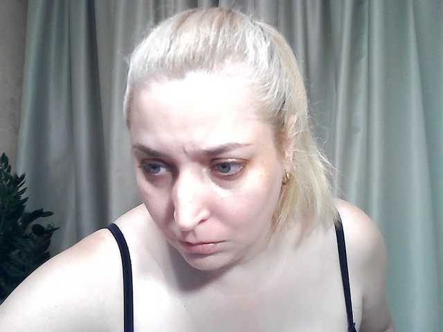 KickaIricka live webcam show