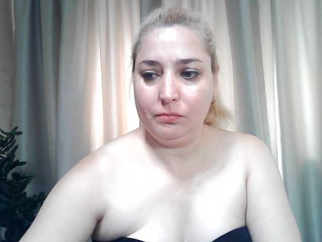 KickaIricka live cam on BongaCams