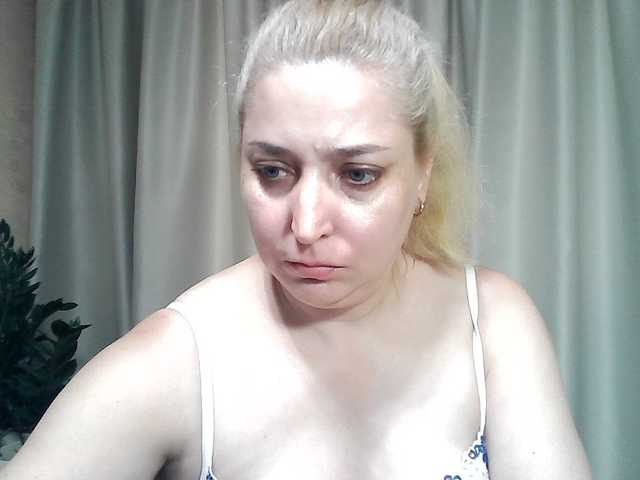 KickaIricka live cam on BongaCams