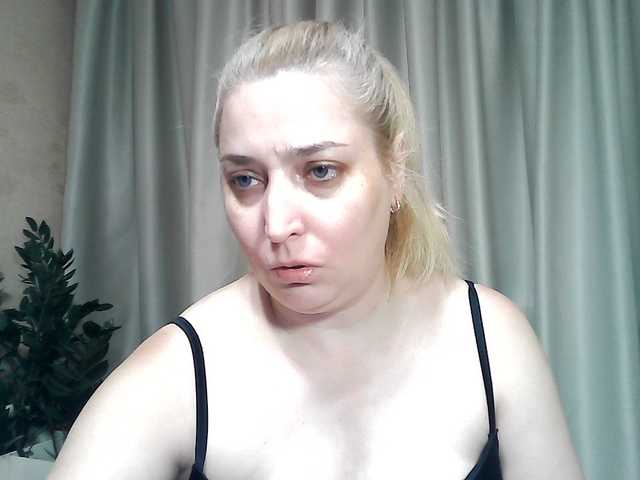 KickaIricka live webcam show
