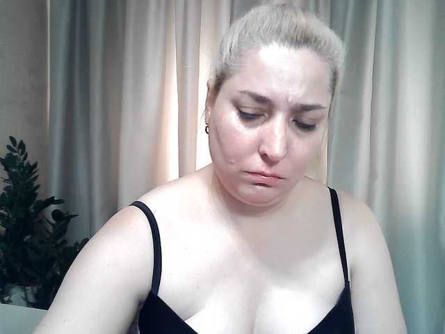 KickaIricka live cam on BongaCams