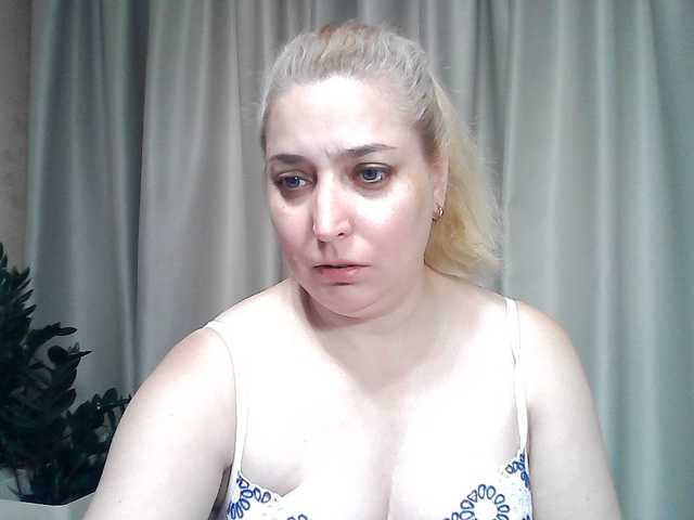 KickaIricka live cam on BongaCams