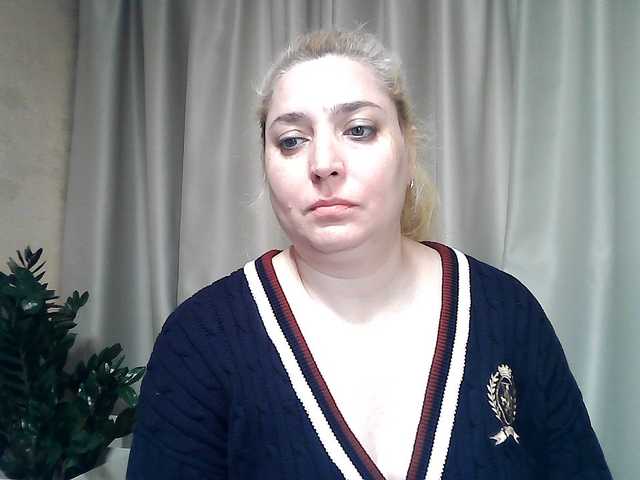 KickaIricka's BongaCams show and profile