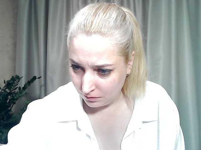 KickaIricka live cam on BongaCams