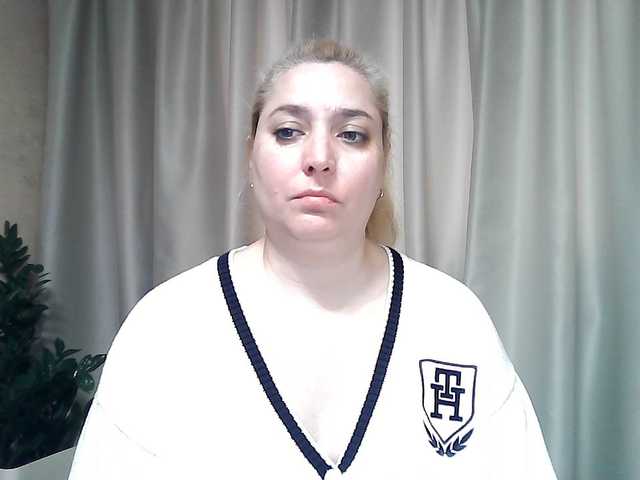 KickaIricka's BongaCams show and profile