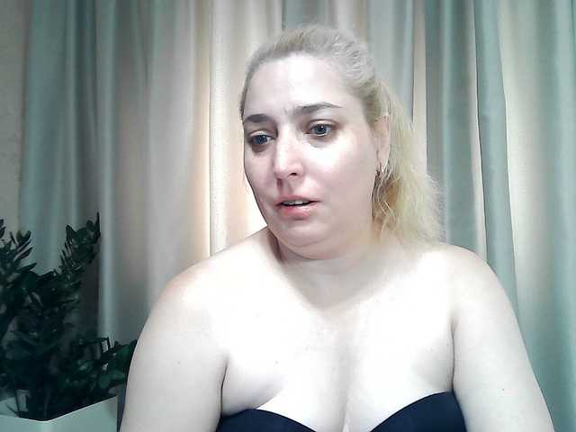 KickaIricka live webcam show