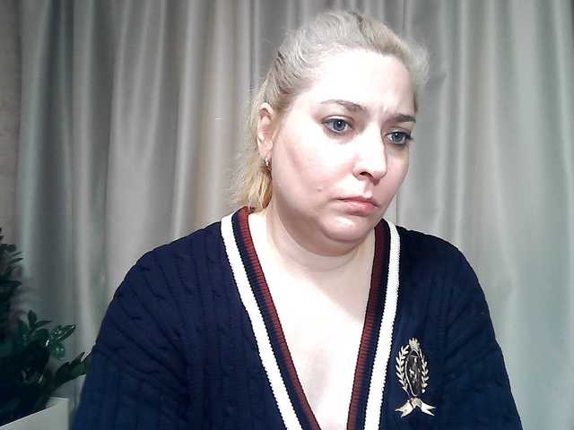 KickaIricka's BongaCams show and profile