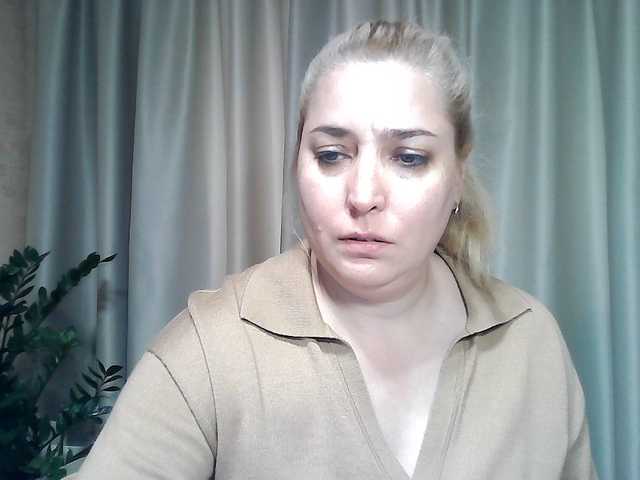 KickaIricka — live female cam