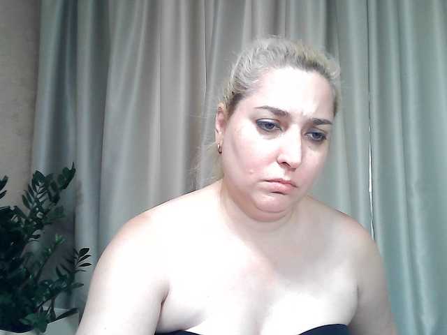 KickaIricka live cam on BongaCams