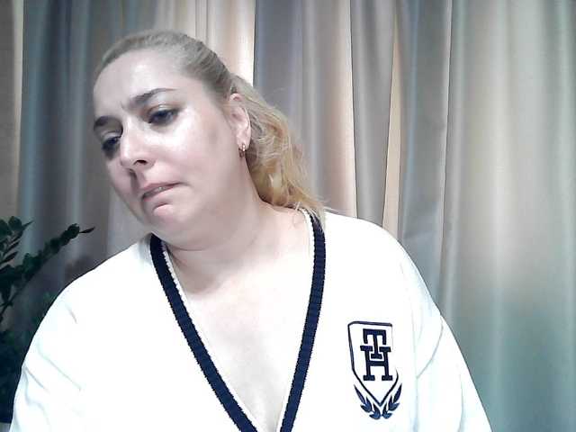 KickaIricka live cam on BongaCams