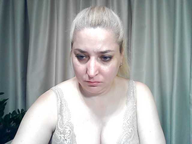 KickaIricka live cam on BongaCams