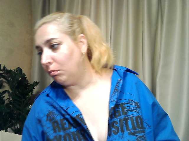 KickaIricka live cam on BongaCams