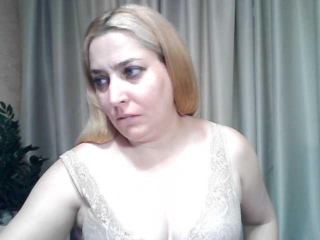 KickaIricka live cam on BongaCams