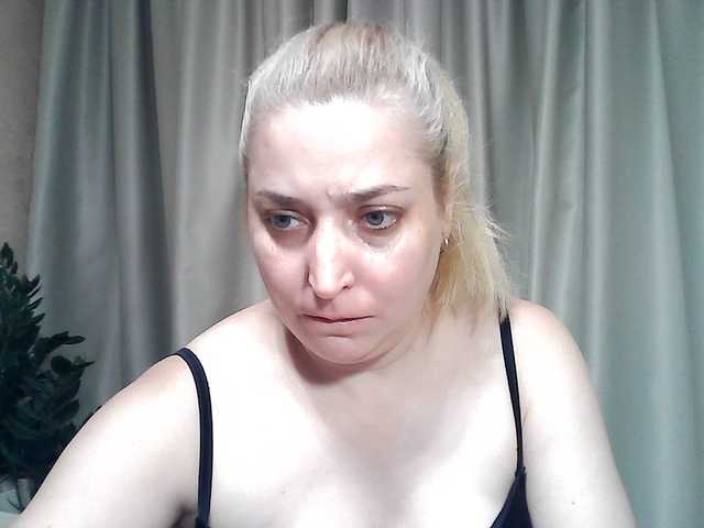 KickaIricka live webcam show