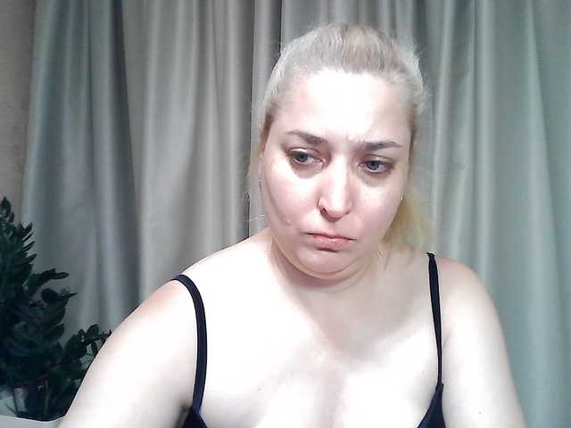 KickaIricka live webcam show