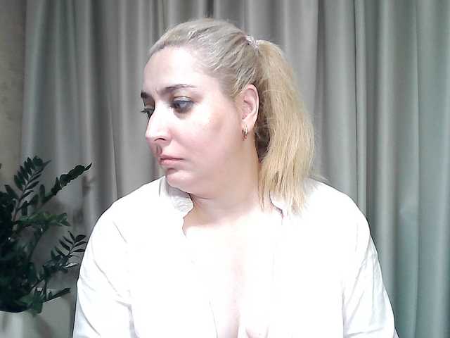 KickaIricka live cam on BongaCams