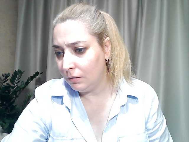 KickaIricka live cam preview