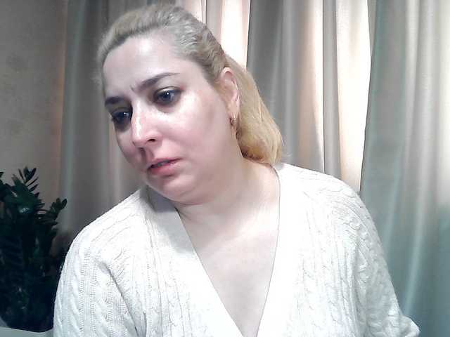 KickaIricka's BongaCams show and profile