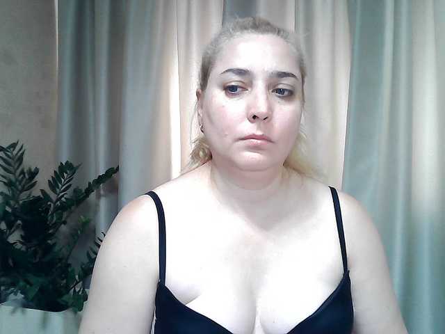 KickaIricka live cam on BongaCams
