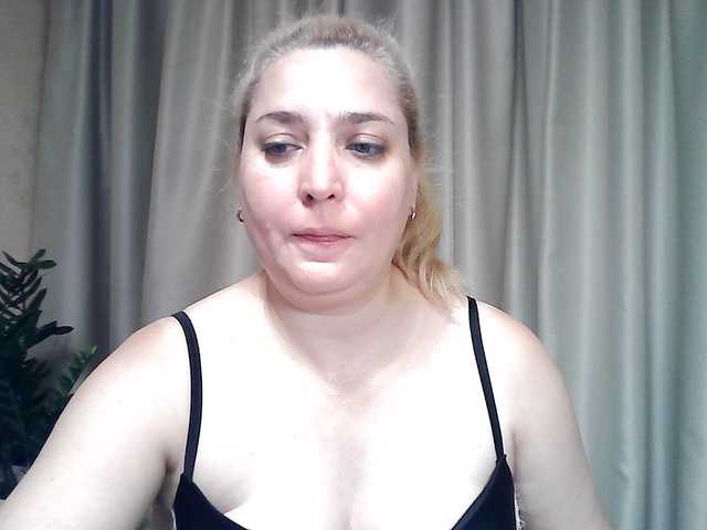 KickaIricka live cam on BongaCams