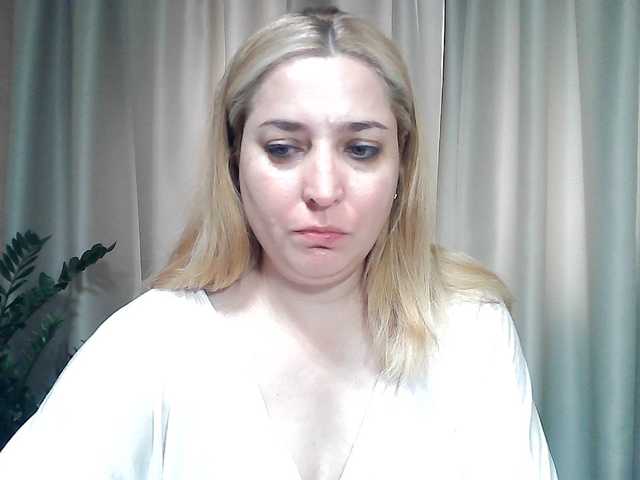 KickaIricka live cam on BongaCams