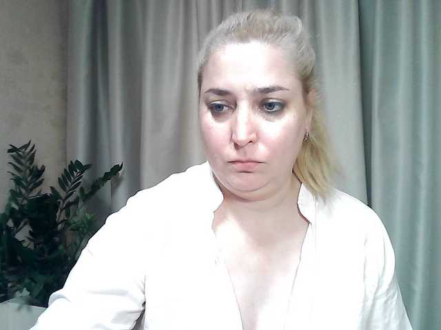 KickaIricka live cam on BongaCams