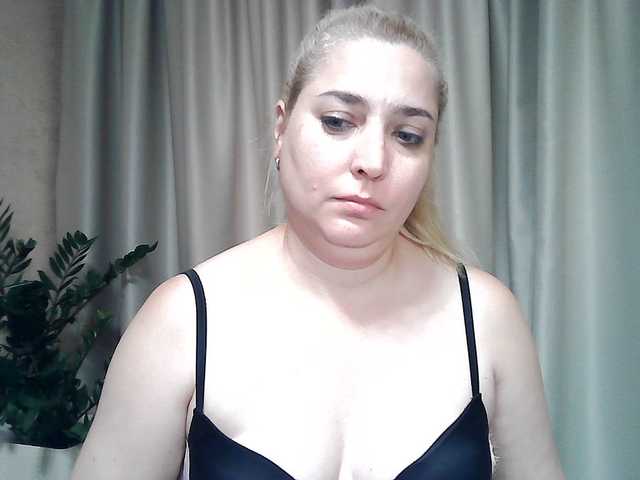 KickaIricka live cam on BongaCams