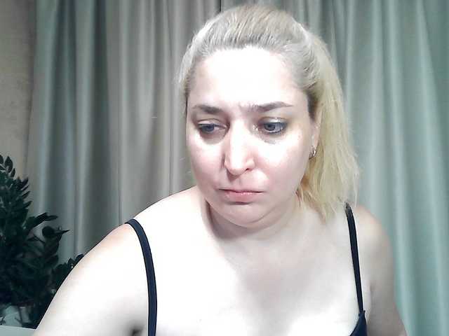 KickaIricka live cam on BongaCams