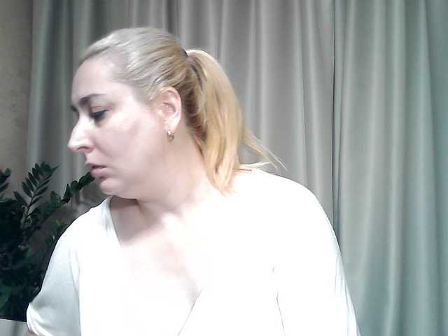 KickaIricka live cam on BongaCams