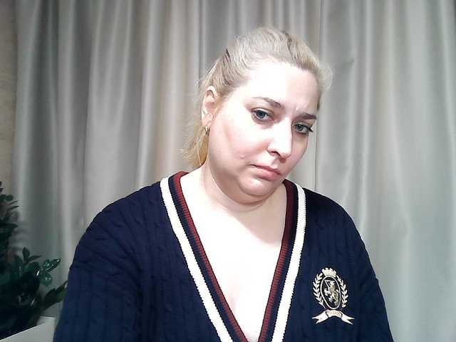 KickaIricka's BongaCams show and profile