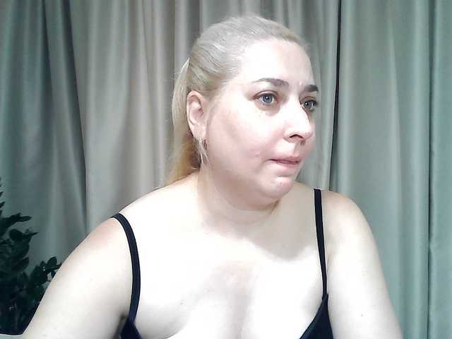 KickaIricka live cam on BongaCams