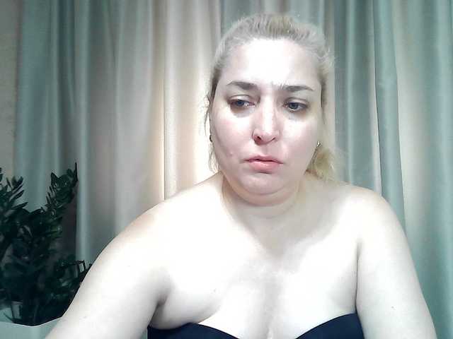 KickaIricka live webcam show