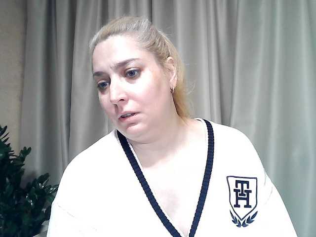 KickaIricka's BongaCams show and profile