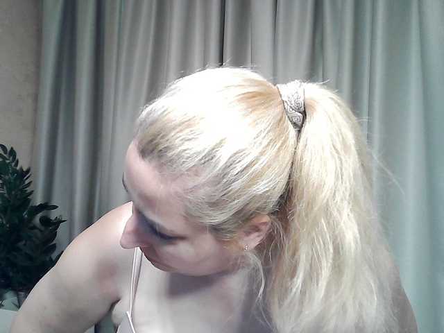 KickaIricka live cam on BongaCams