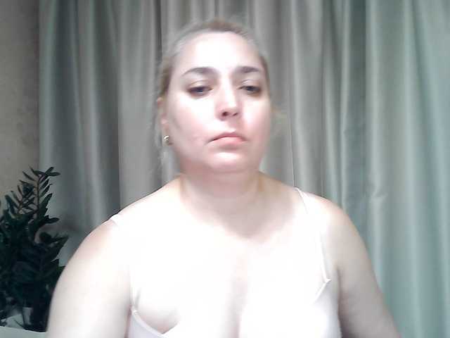 KickaIricka live cam on BongaCams