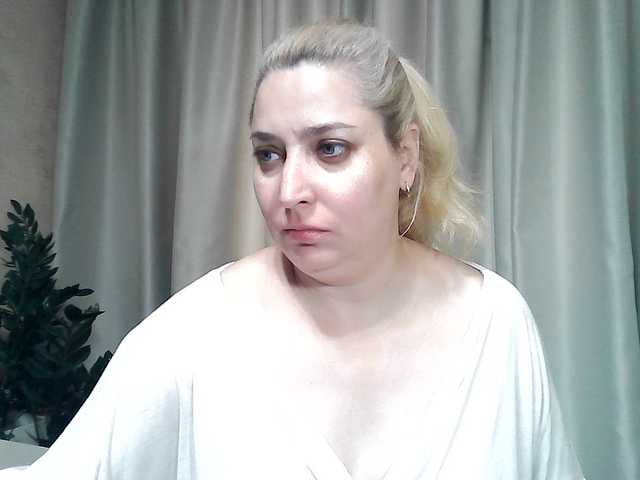 KickaIricka live cam on BongaCams